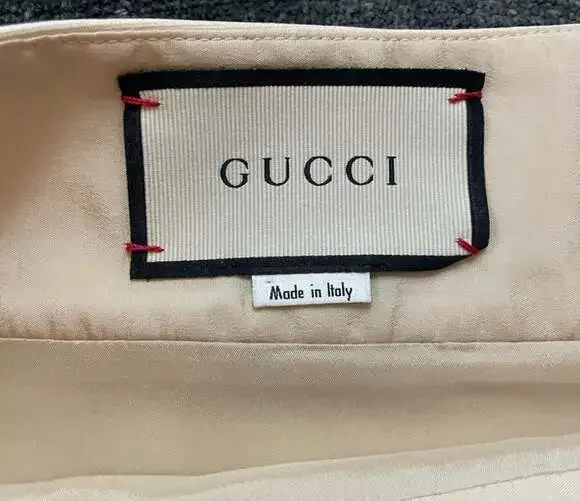 Gucci GG Logo Cream Mini Skirt – Kids Size 10/12 – Fits XXS Adult